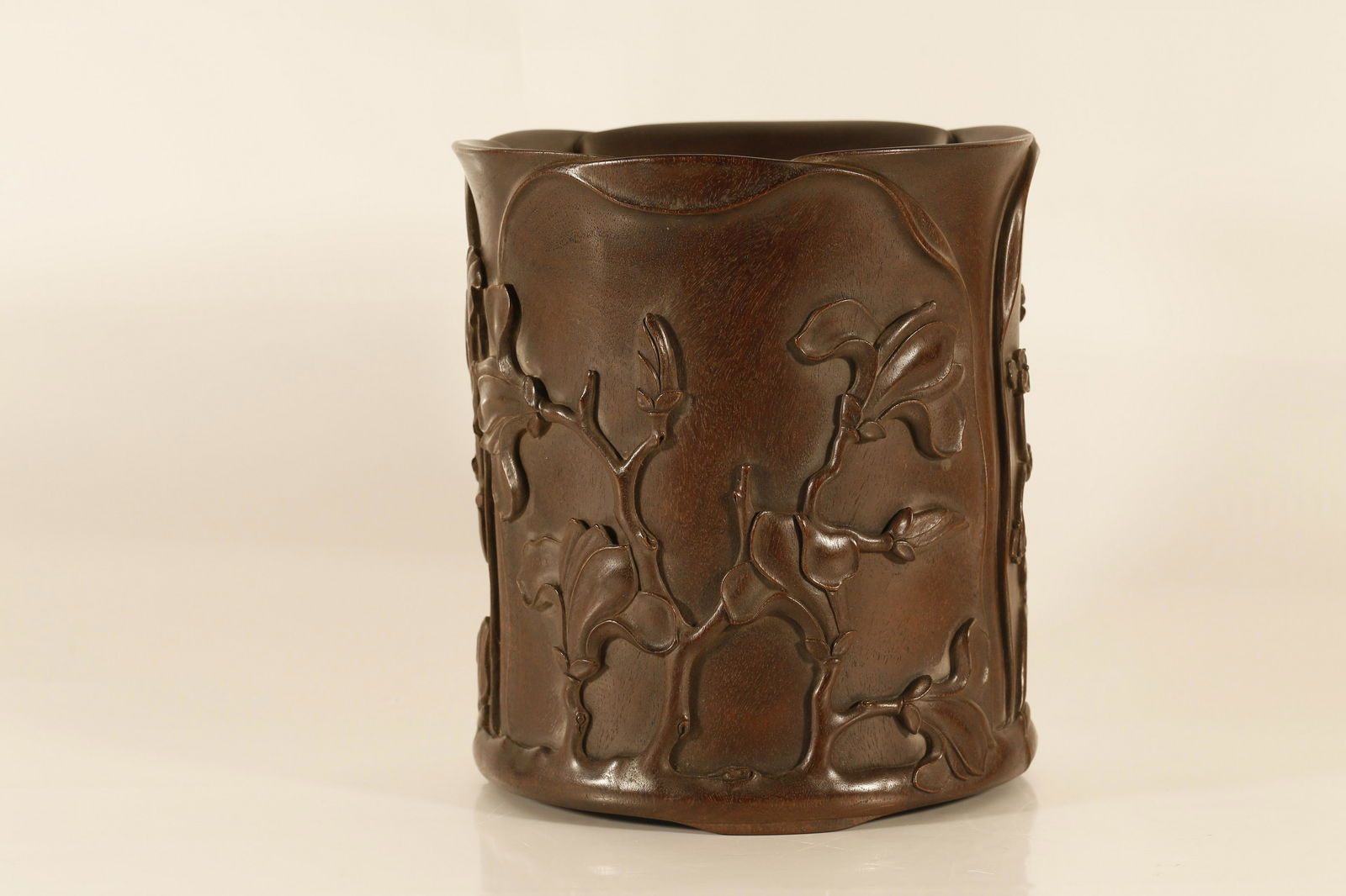 A Rare Zitanwood 'Yulan' Brush Pot (1 of 9)
