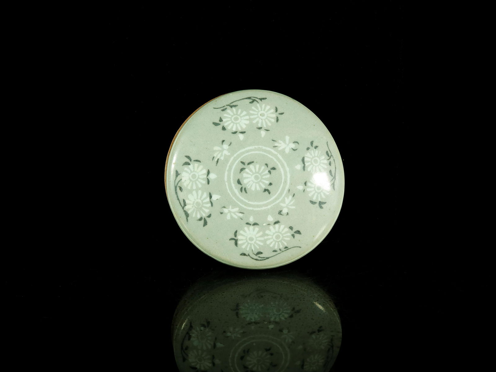 A Delicate and Rare Korean Celadon-Glazed Box (1 of 6)