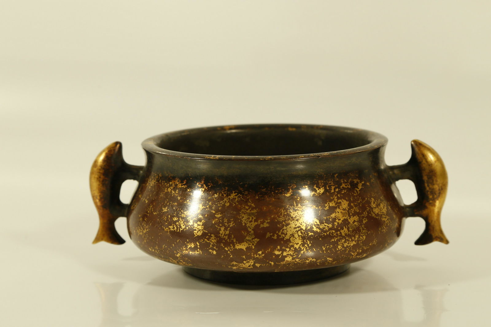 A Very Rare Gold-splased Copper Censer (1 of 5)