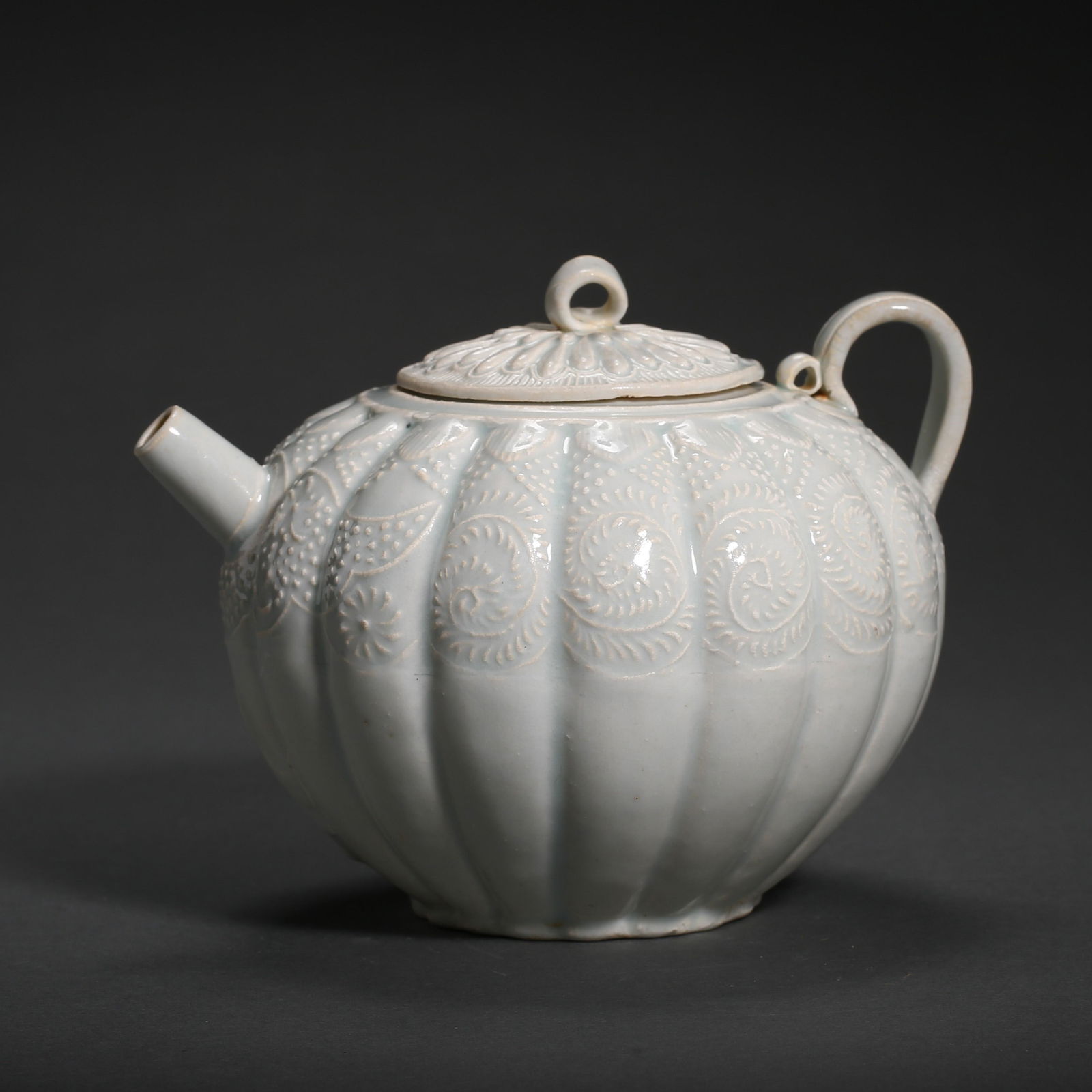 CHINESE MELON FORM TEAPOT, HUTIAN WARE, SONG DYNASTY (1 of 9)