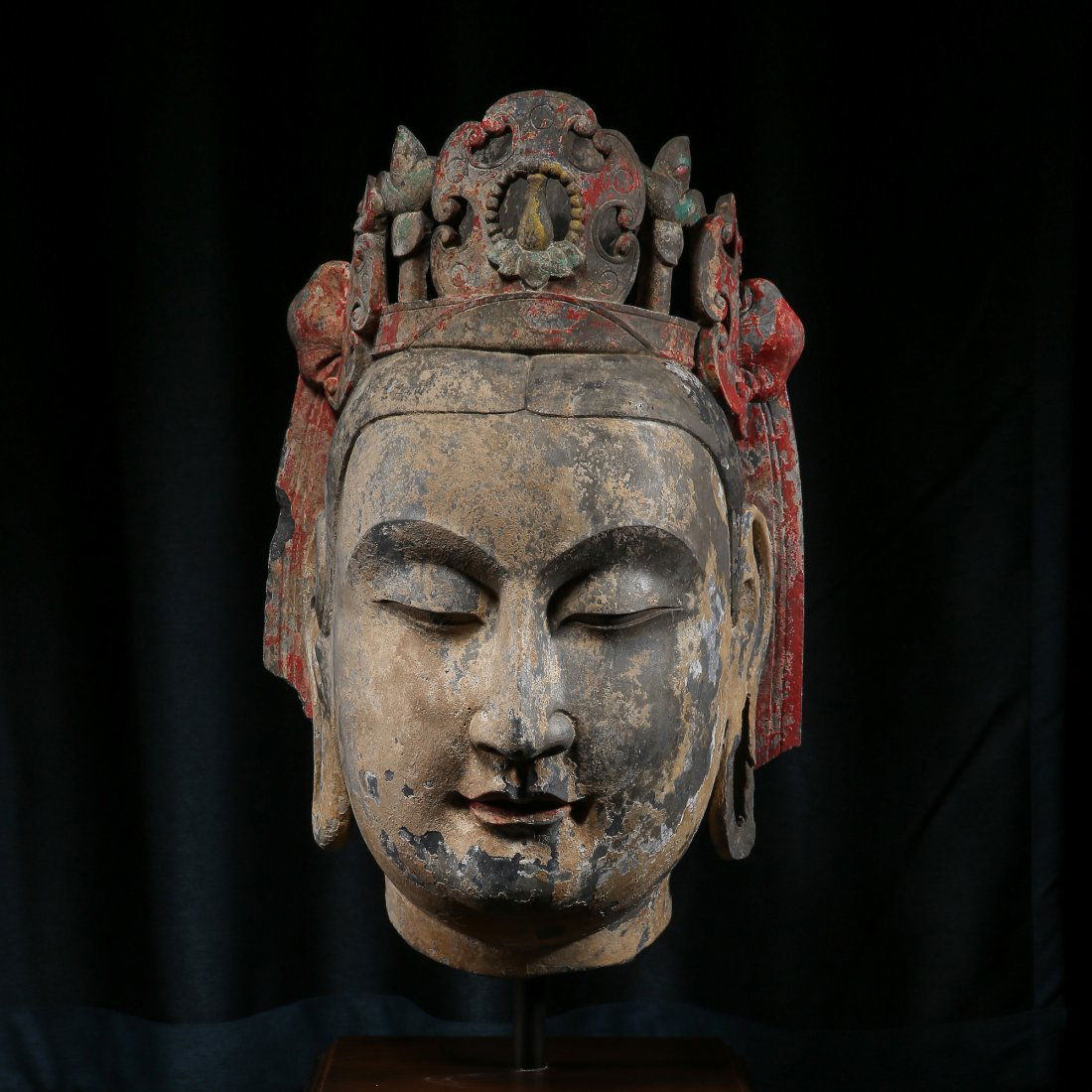 PAINTED BLUESTONE BUDDHA, NORTHERN QI DYNASTY, CHINA (1 of 10)