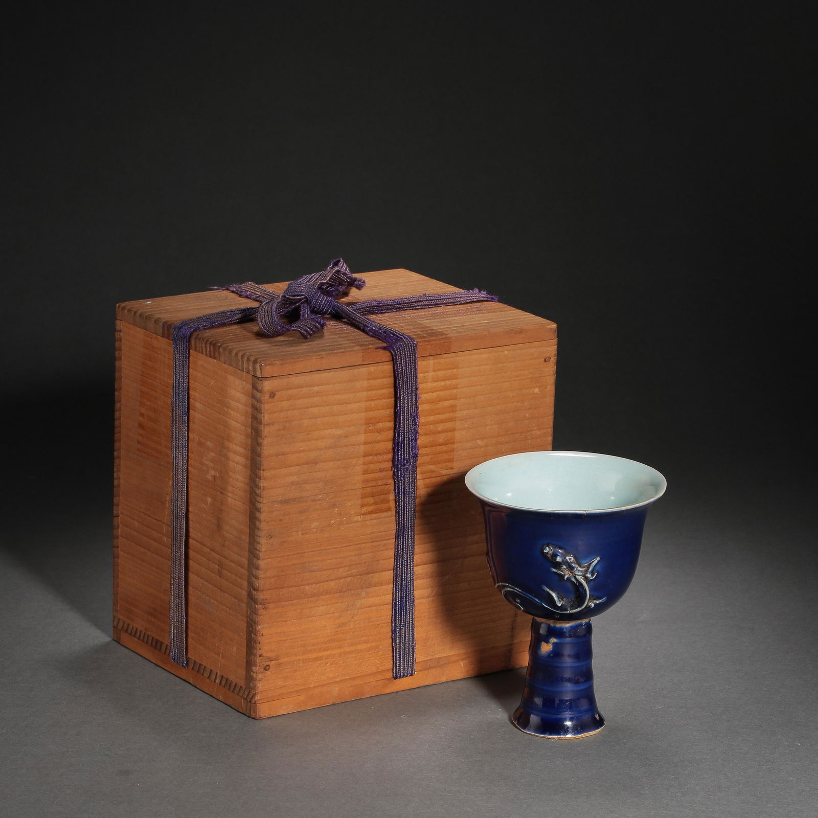 CHINESE DARK BLUE GLAZED CHILONG STEM CUP, YUAN DYNASTY (1 of 9)