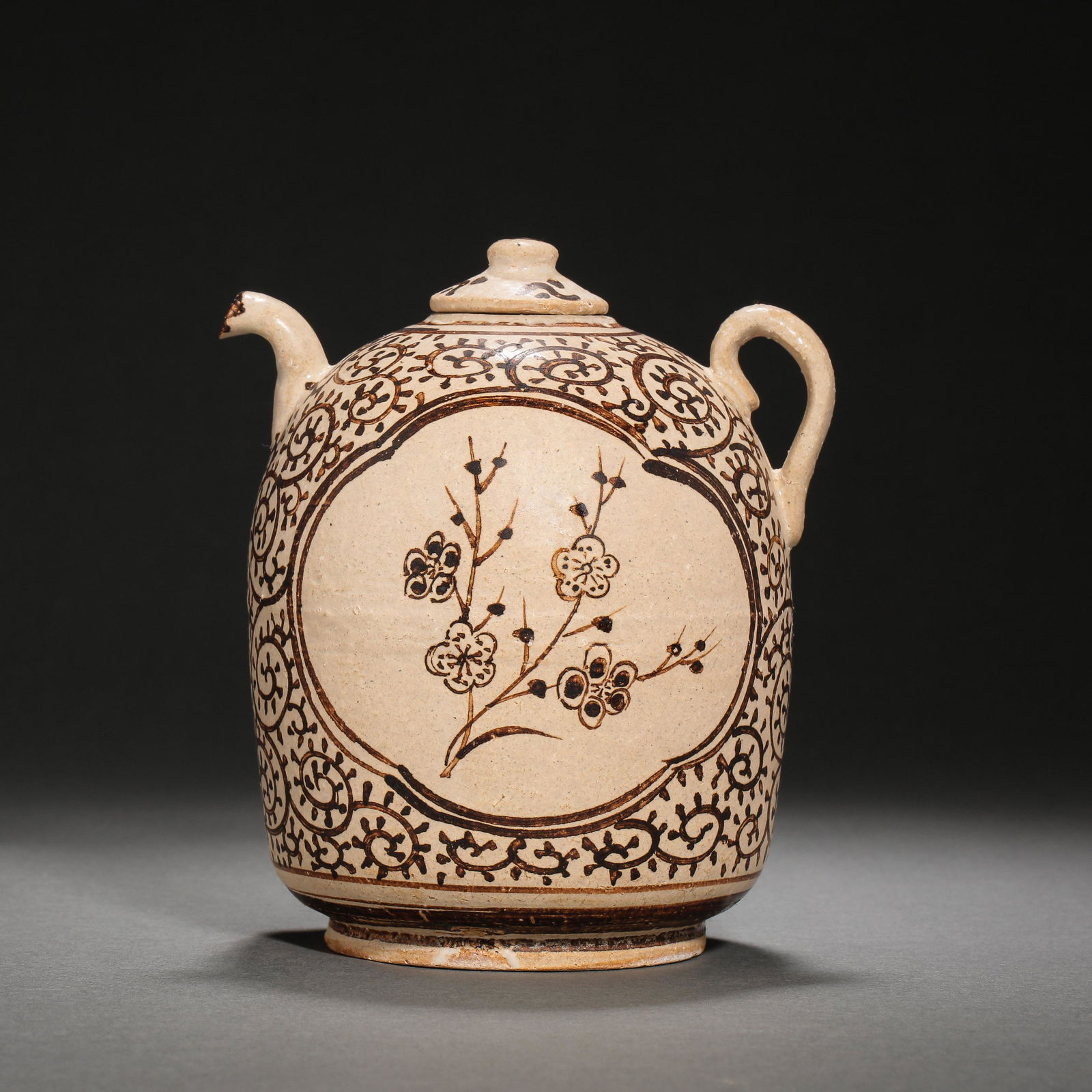 CHINESE JIZHOU WARE HOLDING POT WITH FLOWER PATTERN, (1 of 10)