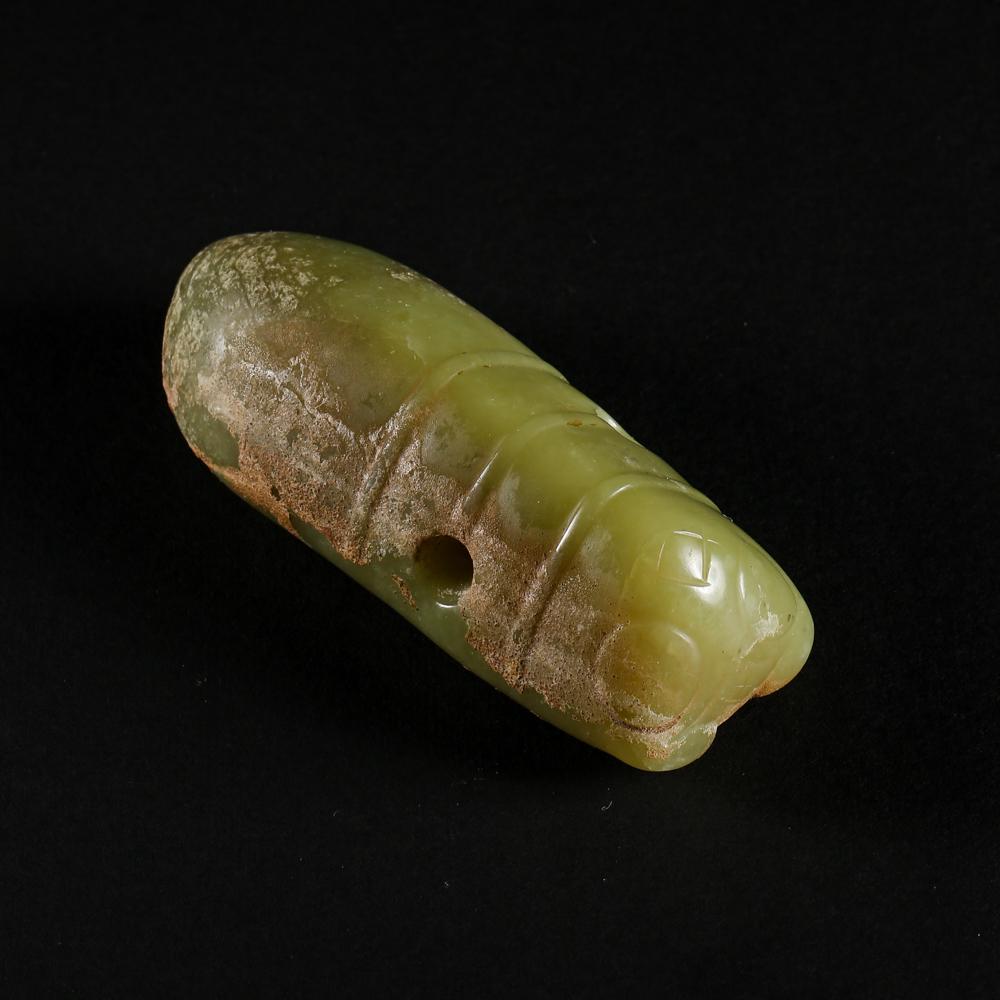 CHINESE RED MOUNTAIN CULTURE, HETIAN JADE CICADA (1 of 7)