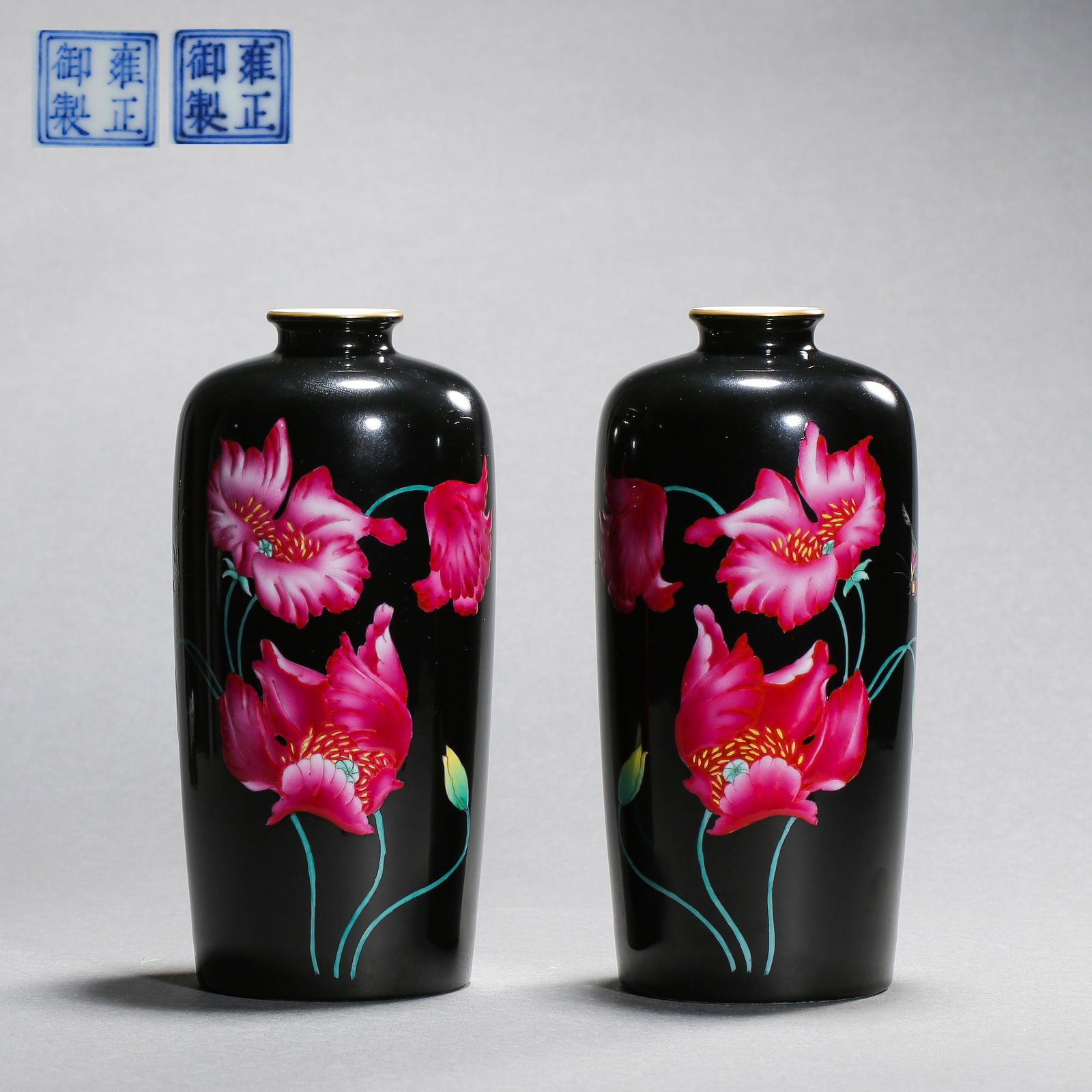 A PAIR OF CHINESE YONGZHENG PERIOD BLACK GLAZE FLOWER (1 of 10)
