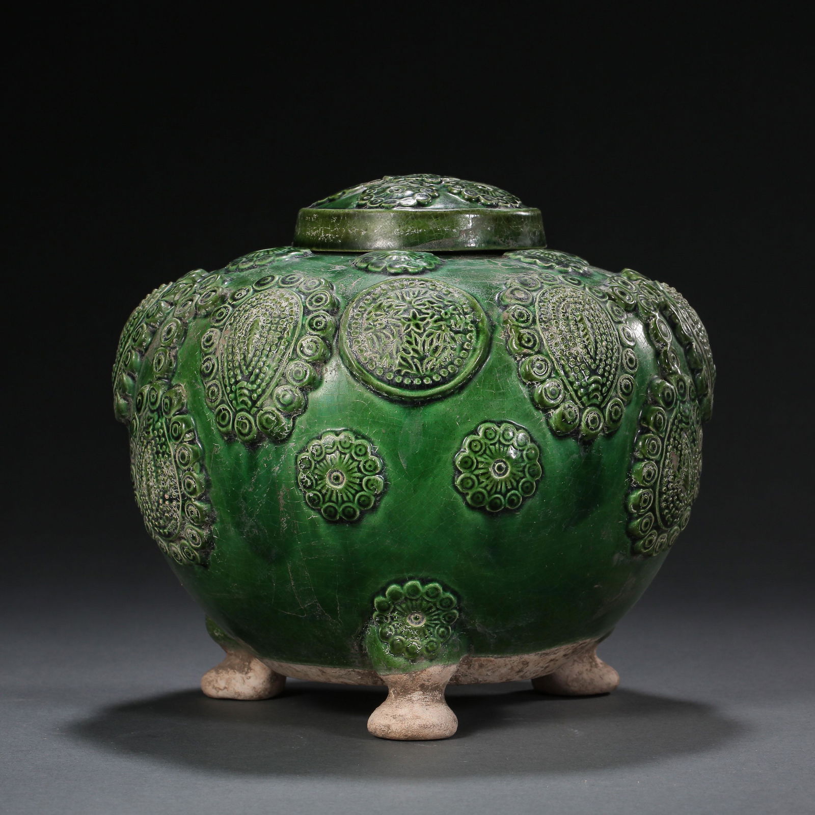 THREE-LEGGED GREEN GLAZE JAR WITH LID, FROM GONGXIAN (1 of 11)