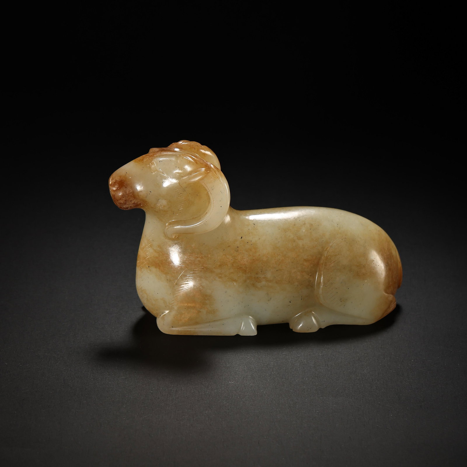 CHINESE HAN DYNASTY HETIAN JADE SHEEP (1 of 13)