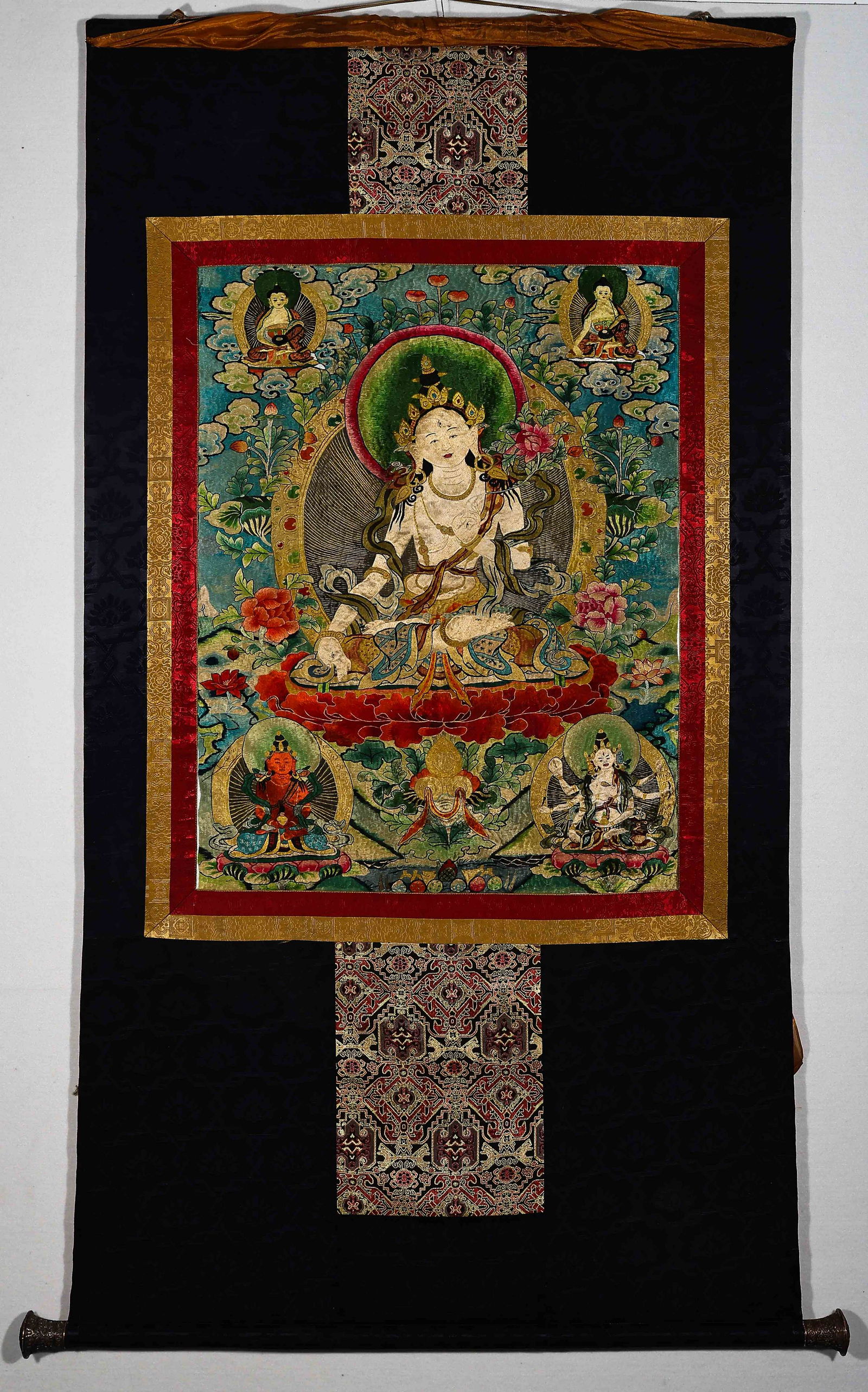 CHINESE QING DYNASTY BROCADE THANGKA (1 of 6)