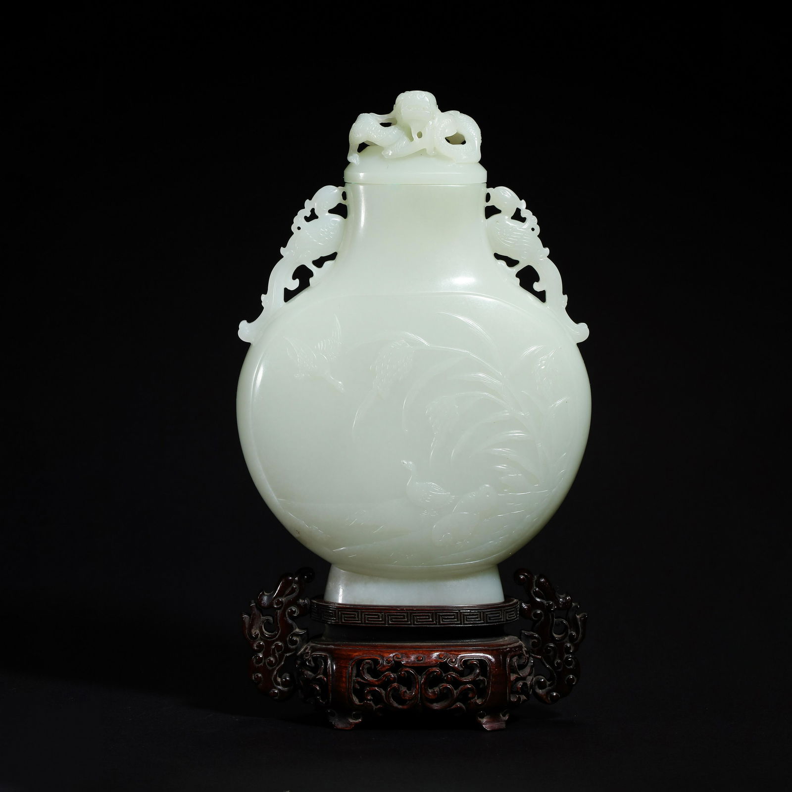 CHINESE QING DYNASTY HETIAN JADE BOTTLE ORNAMENT (1 of 13)