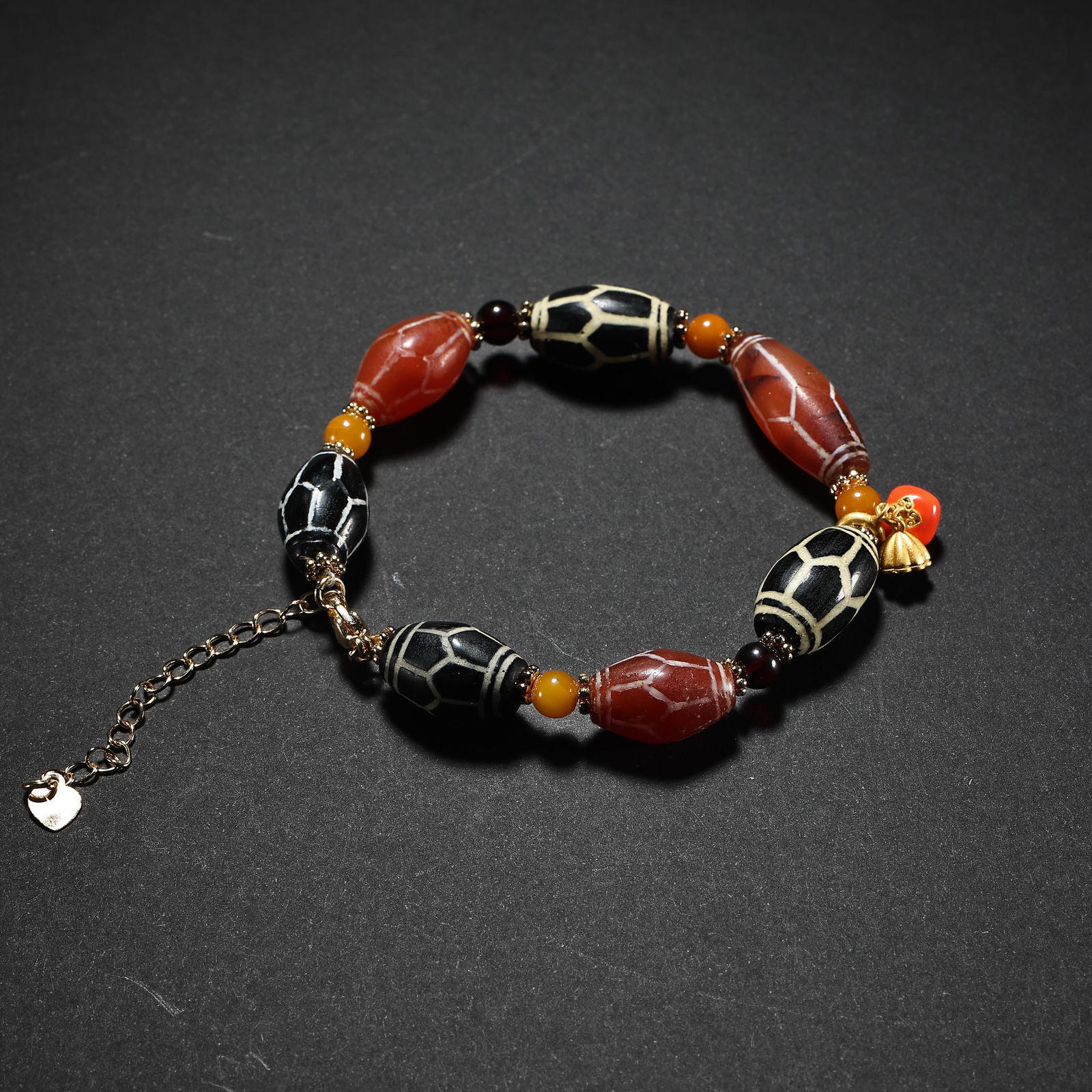 WEST ASIA DZI BEADS BRACELET (1 of 9)