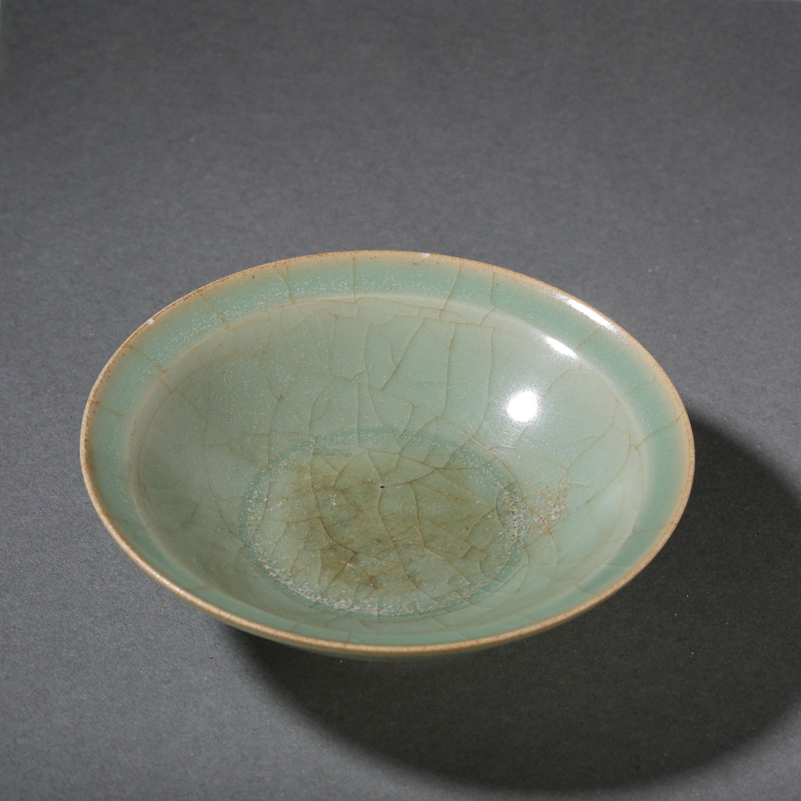 CHINESE SONG DYNASTY LONGQUAN WARE BOWL (1 of 8)