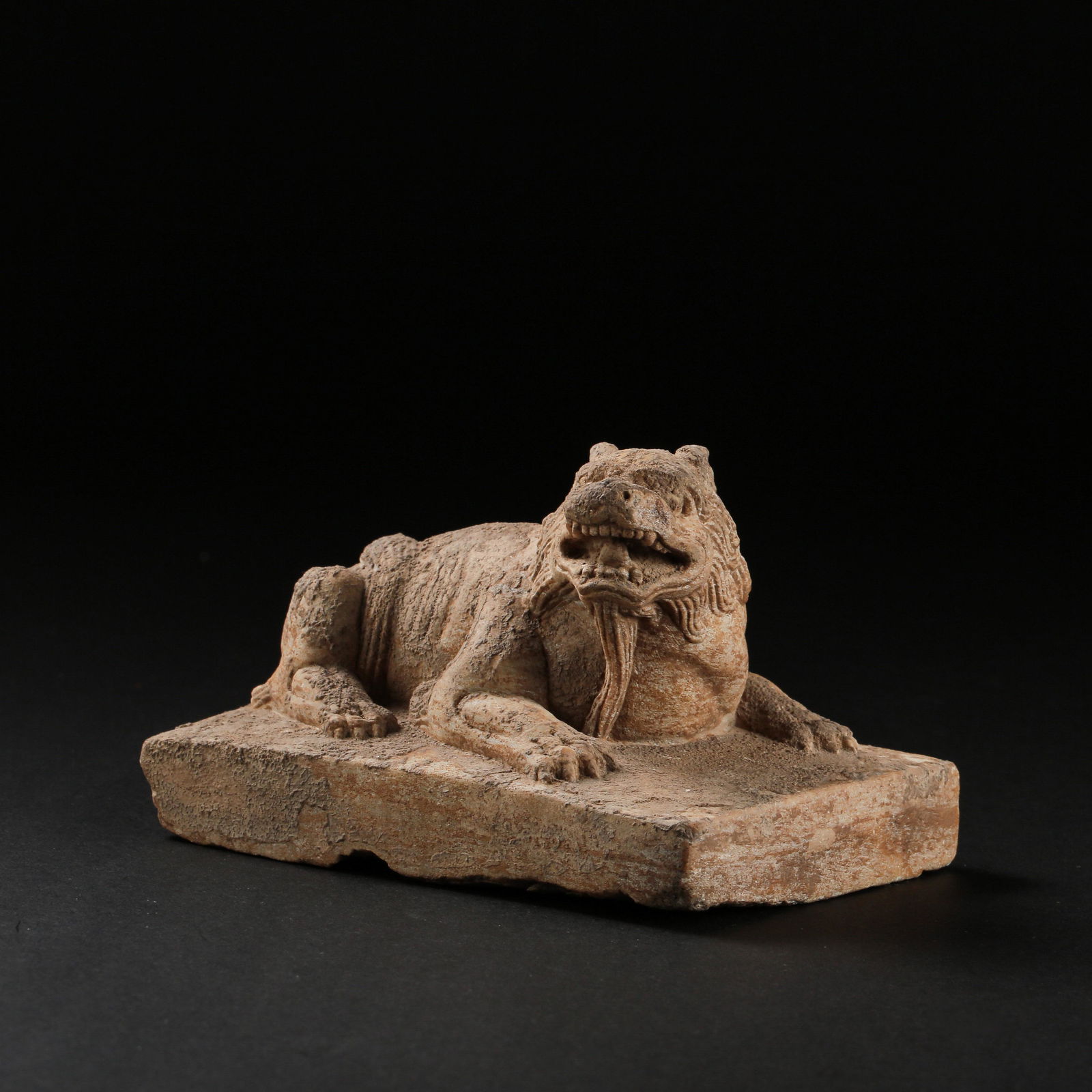CHINESE TANG DYNASTY STONE BEAST (1 of 10)