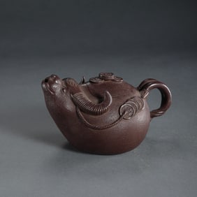 Chinese ancient celebrity purple clay pot