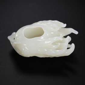 Chinese Qing Dynasty Hetian white jade Buddha's hand