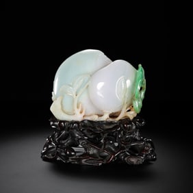 Chinese jade longevity peach ornaments from the Qing Dynasty