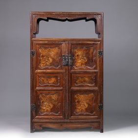 Chinese Qing Dynasty Huanghuali Wood Cabinet