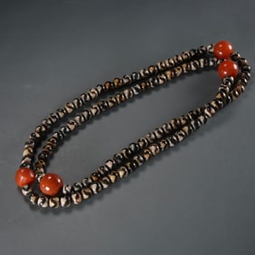 Pure Dzi beads necklace from the Tang Dynasty of China