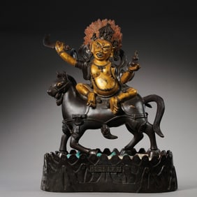 Partially gilded bronze Buddha statue from the Qianlong period of the Qing Dynasty, China