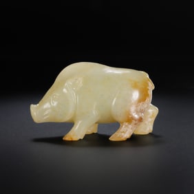 Chinese Han Dynasty jade pig
