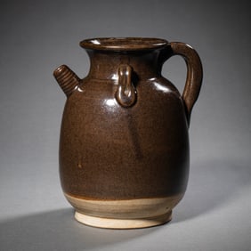 Chinese Tang Dynasty Gongxian ware black-glazed double-handled pot