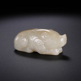 Chinese Han Dynasty jade pig