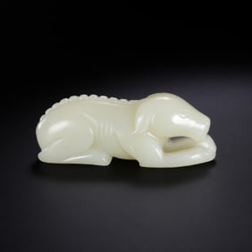 Chinese Qing Dynasty Hetian White Jade Dog