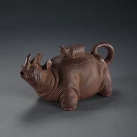 Ancient Chinese famous purple clay pot