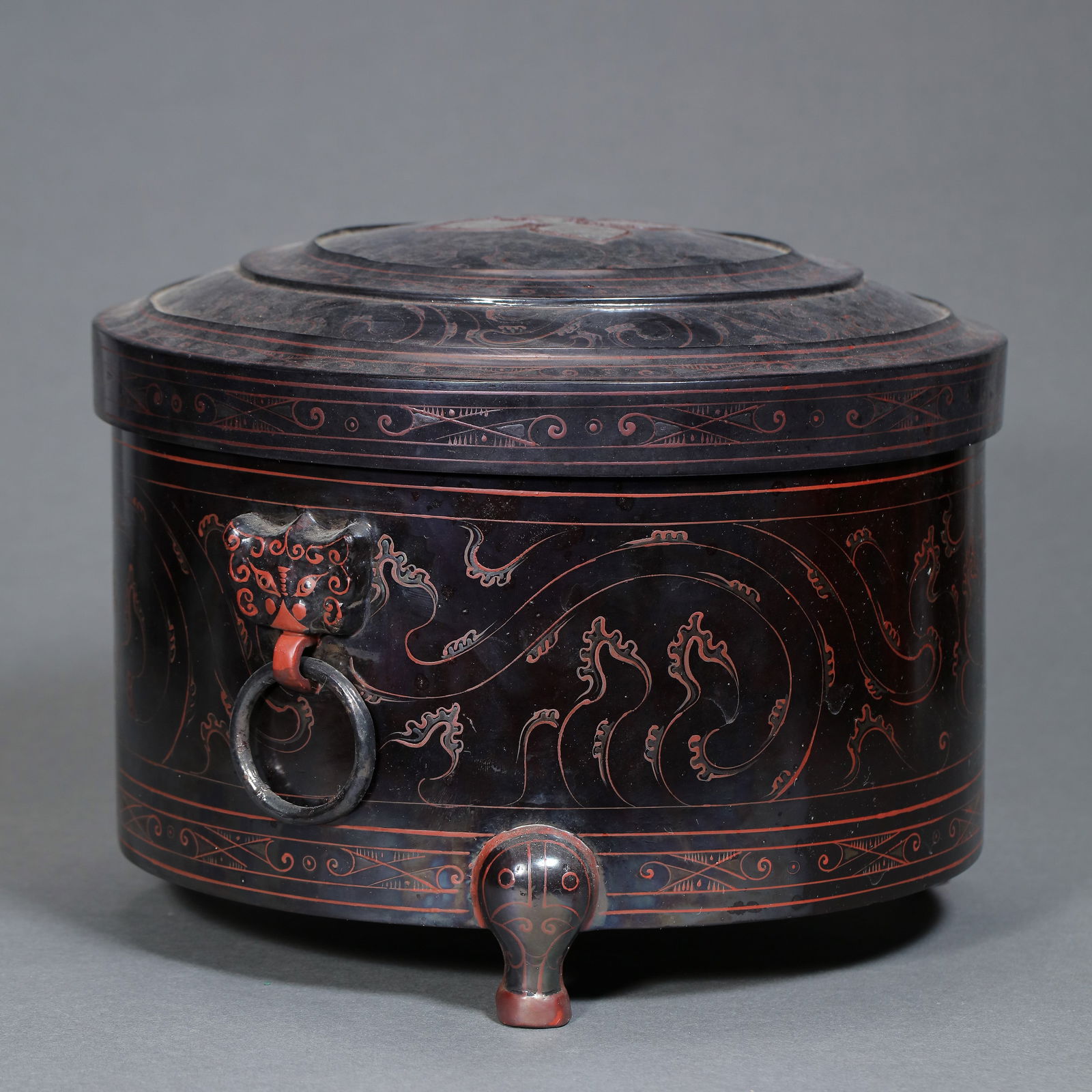 Chinese Han Dynasty wooden painted three-legged covered stove (1 of 9)