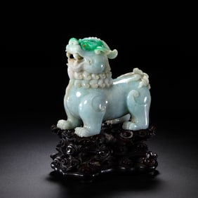Chinese Qing Dynasty Jade Lion Shape Incense Burner