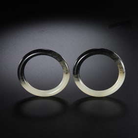 A set of Hetian jade blue and white bracelets from the Qing Dynasty, China