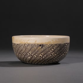 Chinese Tang Dynasty black and white twisted glaze cup