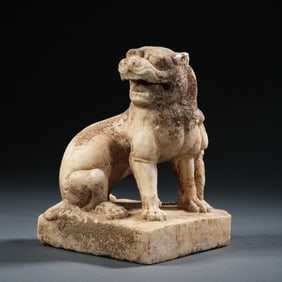 Chinese Tang Dynasty white marble lion statue