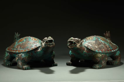 A pair of Chinese Warring States-era gold, silver and turquoise turtles