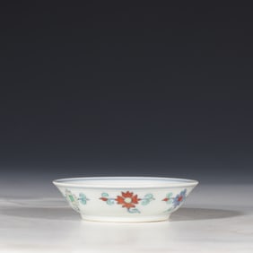 Chinese Ming Dynasty Chenghua period Doucai plate