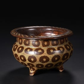 Chinese Southern Song Dynasty Jizhou kiln tripod furnace