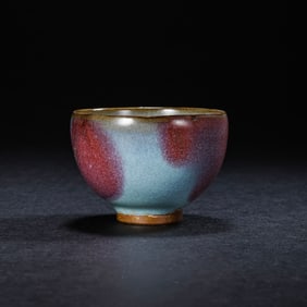 Chinese Northern Song Dynasty Jun kiln sky blue glaze hanging red cup