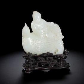 Chinese Qing Dynasty Hetian Jade Ornaments