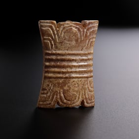 Hetian jade pendants before the Ming Dynasty