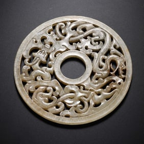 Hetian jade bi before Ming Dynasty