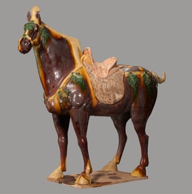 Three-color horse before Ming Dynasty