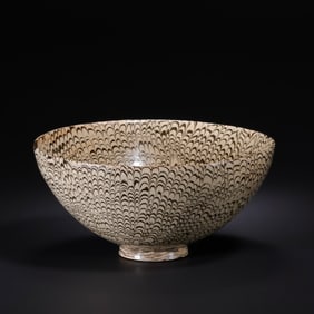 Chinese Tang Dynasty black and white twisted glaze cup