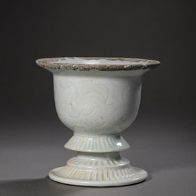 Chinese Southern Song Dynasty Hutian Kiln Celadon Stove