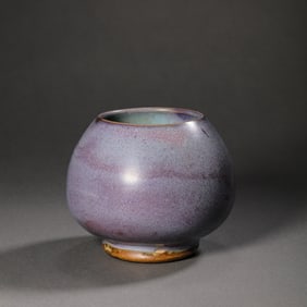 Chinese Northern Song Dynasty Jun kiln chicken heart jar