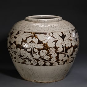 10TH TO 12TH CENTURY, CIZHOU WARE WHITE GROUND BLACK FLOWER FLOWER PATTERN POT FROM NORTHERN SONG