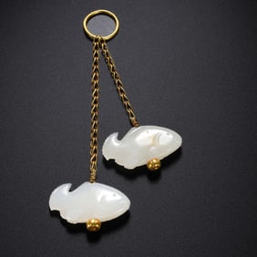 HETIAN JADE FISH PENDANT FROM LIAO DYNASTY (10TH TO 12TH CENTURY)