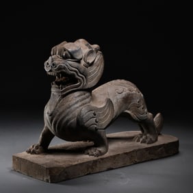BLUESTONE LION STATUE OF TANG DYNASTY 7TH-10TH CENTURY