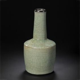 CELADON VASE WITH STICKSFROM SONG DYNASTY (10TH TO 13TH CENTURY)