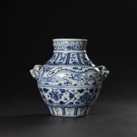 13TH-14TH CENTURY, YUAN DYNASTY BLUE AND WHITE DRAGON PATTERN DOUBLE BEAST EAR JAR