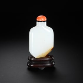 CHINESE QING DYNASTY HETIAN WHITE JADE SNUFF BOTTLE