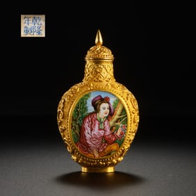 PURE GOLD SNUFF BOTTLE WITH WESTERN FIGURES, QIANLONG PERIOD, QING DYNASTY, CHINA